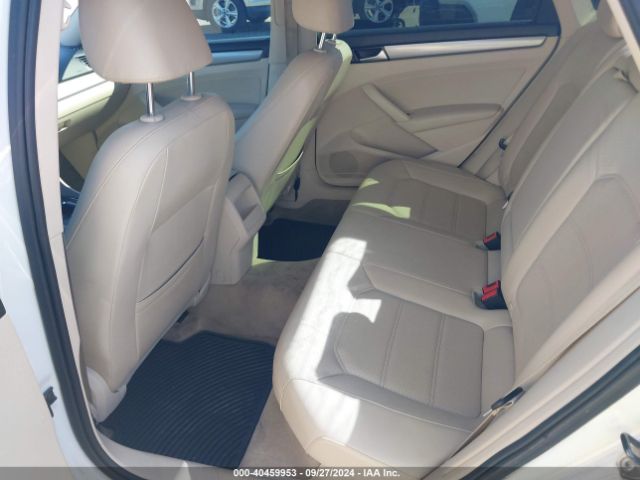 1VWAT7A36EC089086 Volkswagen Passat 1.8t Wolfsburg Edition