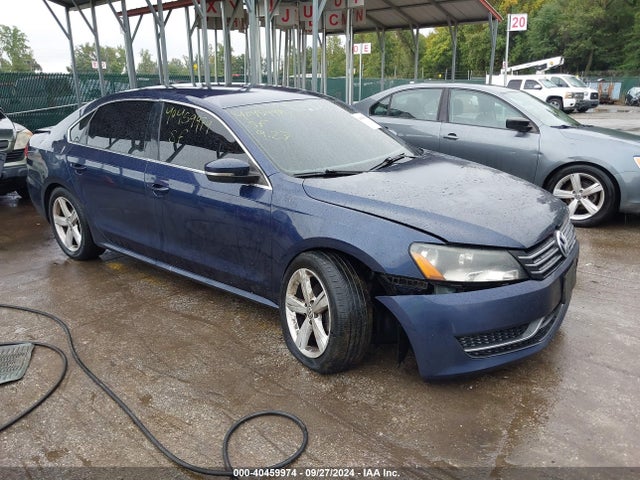 2015 1VWBT7A36FC009419 main image