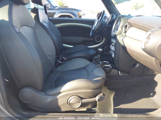2009 MINI COOPER S WMWMS33579TG88448 Photo 4