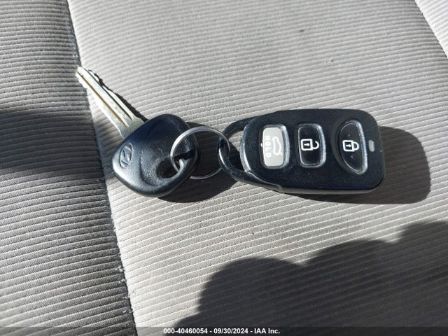 Hyundai ELANTRA SEL 2018 5NPD84LF5JH305550 Image 11