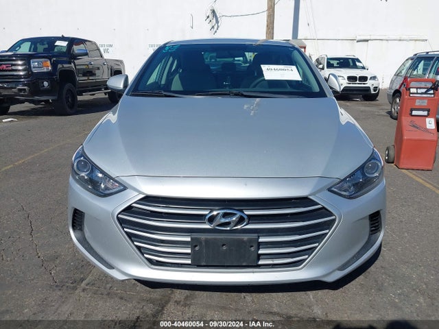 Hyundai ELANTRA SEL 2018 5NPD84LF5JH305550 Image 12