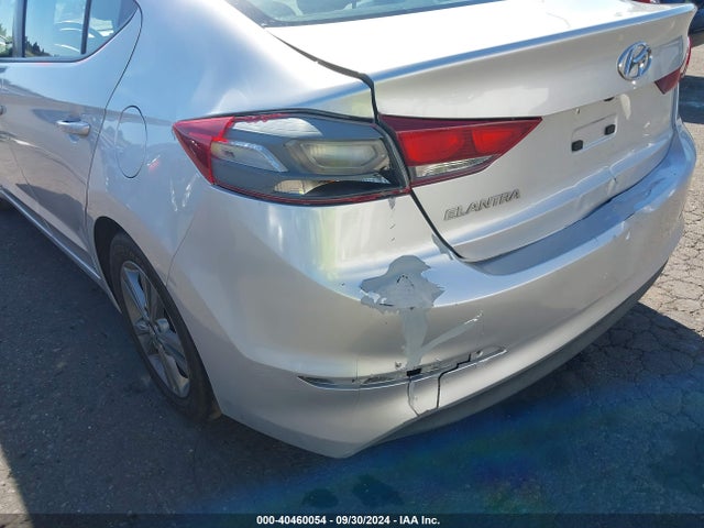 Hyundai ELANTRA SEL 2018 5NPD84LF5JH305550 Image 6