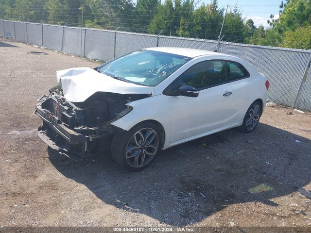 KIA Forte Koup Sx 2016 KNAFZ6A34G5601532 Image 2