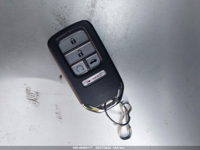 1HGCV2F9XJA051034 Honda Accord Touring 2.0t