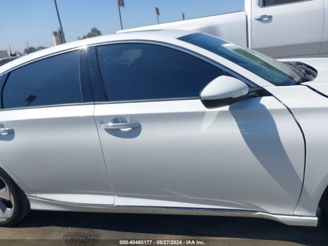 1HGCV2F9XJA051034 Honda Accord Touring 2.0t