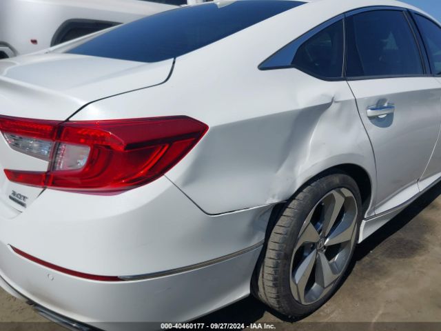 1HGCV2F9XJA051034 Honda Accord Touring 2.0t
