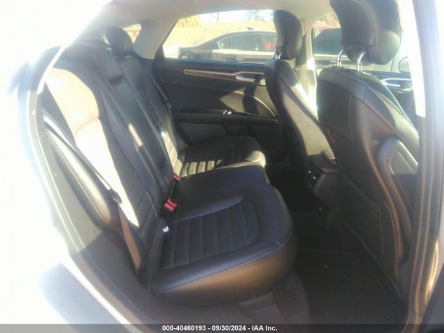 3FA6P0HD6FR112118 Ford FUSION SE
