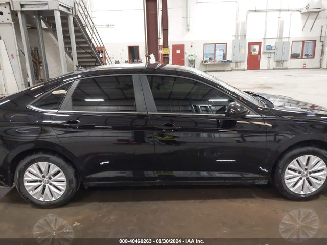 3VWN57BU1KM198603 Volkswagen Jetta 1.4t S