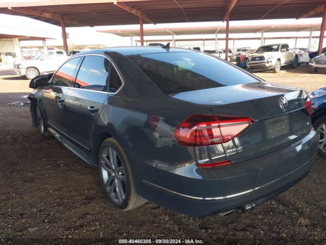 1VWDT7A39HC057637 Volkswagen Passat 1.8t R-line