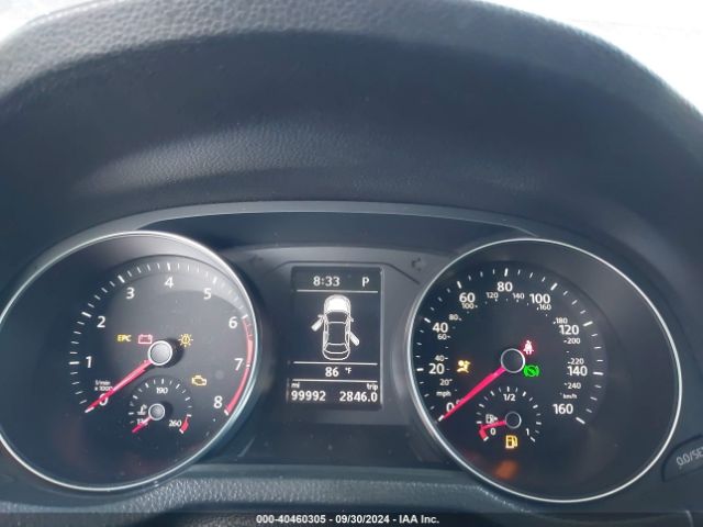 1VWDT7A39HC057637 Volkswagen Passat 1.8t R-line