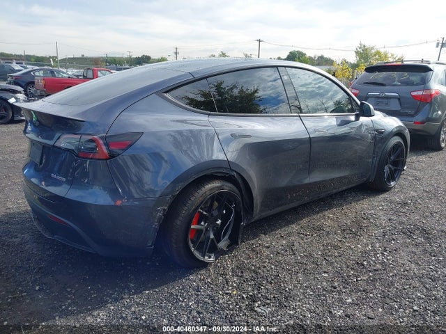 2022 TESLA MODEL Y 7SAYGDEF6NF456583 Photo 3