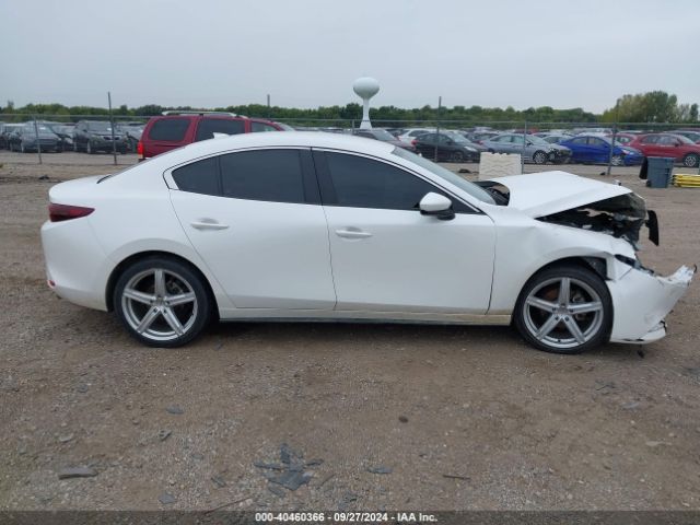 3MZBPADL2KM105621 Mazda Mazda3 Preferred Package
