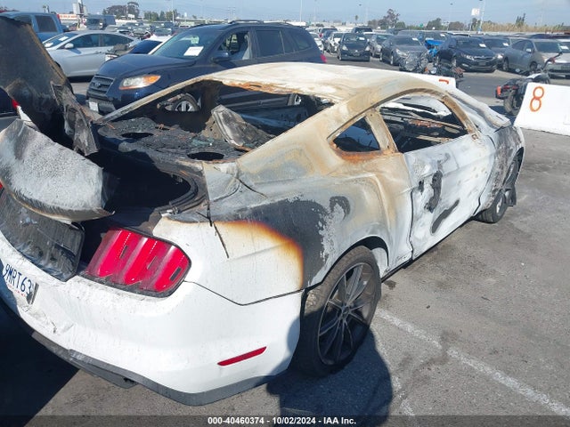 Ford Mustang Ecoboost 2018 1FA6P8THXJ5159849 Image 4