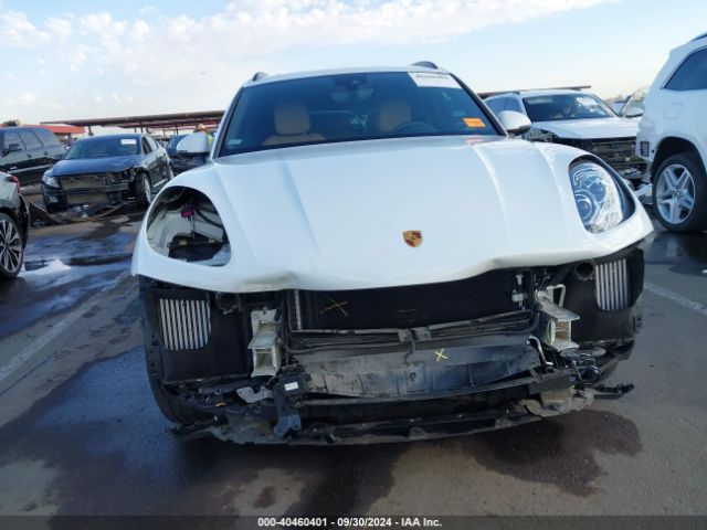WP1AB2A5XJLB38812 Porsche MACAN S