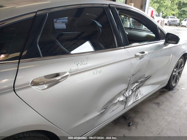 Ford Fusion Titanium 2019 3FA6P0D94KR138552 Image 18