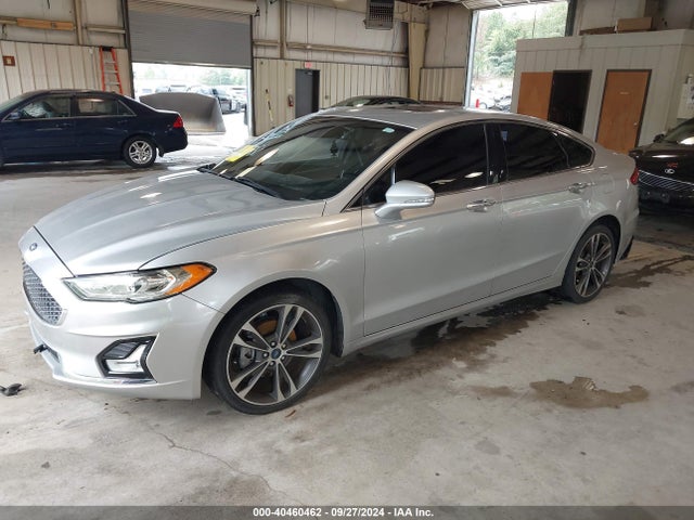 Ford Fusion Titanium 2019 3FA6P0D94KR138552 Image 2
