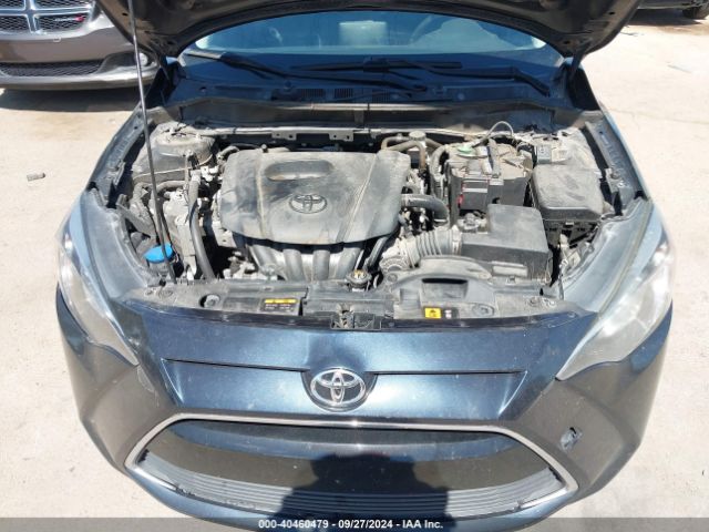 3MYDLBYV7JY315780 Toyota YARIS IA