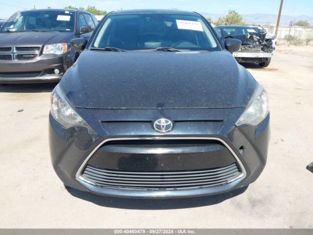3MYDLBYV7JY315780 Toyota YARIS IA