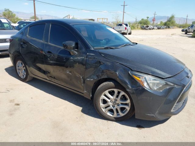 3MYDLBYV7JY315780 Toyota YARIS IA