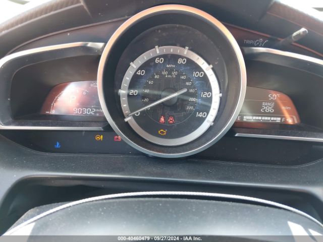 3MYDLBYV7JY315780 Toyota YARIS IA