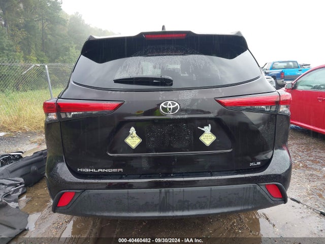 Toyota Highlander Xle 2022 5TDGZRAH8NS107721 Image 17