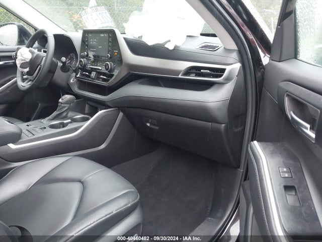 Toyota Highlander Xle 2022 5TDGZRAH8NS107721 Image 5