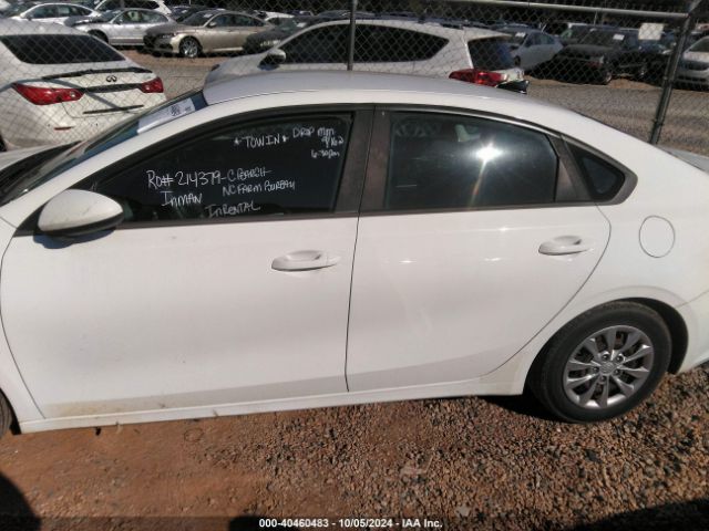 3KPF24AD1KE006977 KIA FORTE FE