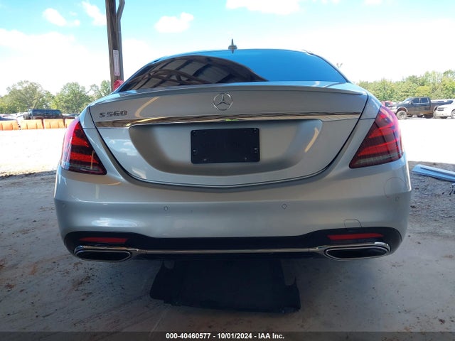 WDDUG8DB8JA376289 Mercedes-Benz S 560