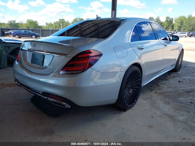 WDDUG8DB8JA376289 Mercedes-Benz S 560