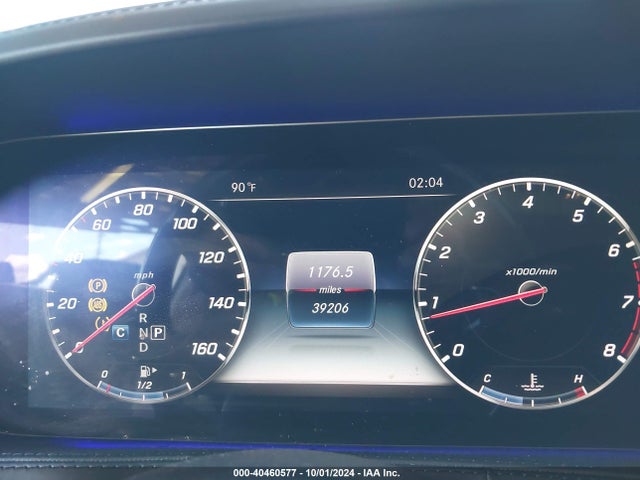 WDDUG8DB8JA376289 Mercedes-Benz S 560