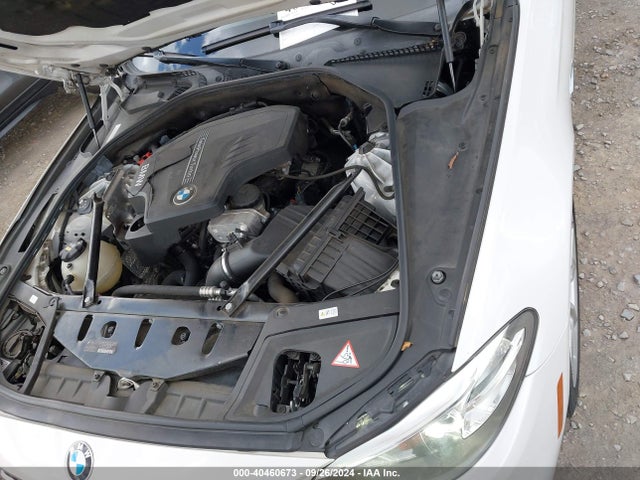 BMW 528i Xdrive 2015 WBA5A7C52FD627980 Image 10