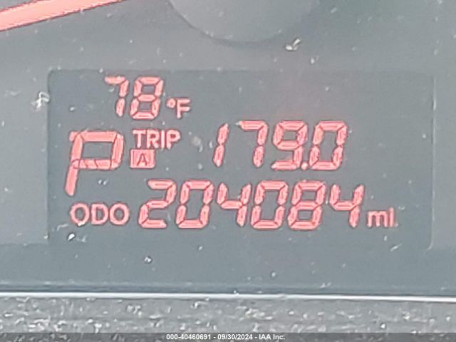 5XYKTCA6XFG641373 KIA SORENTO LX
