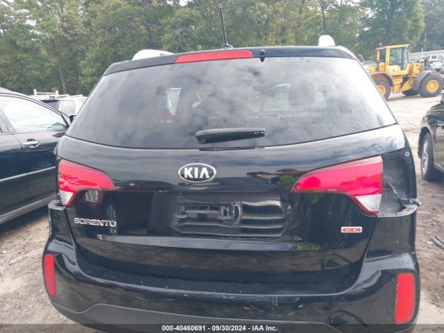 5XYKTCA6XFG641373 KIA SORENTO LX