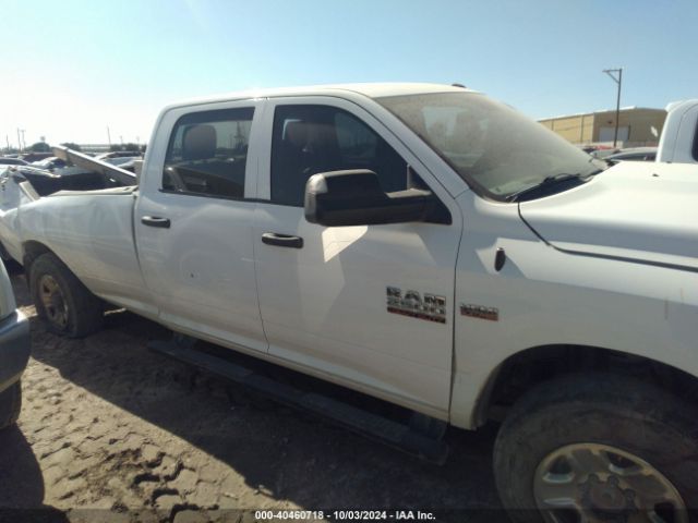 3C6UR5HJ4JG284285 RAM 2500 Tradesman  4x4 8' Box