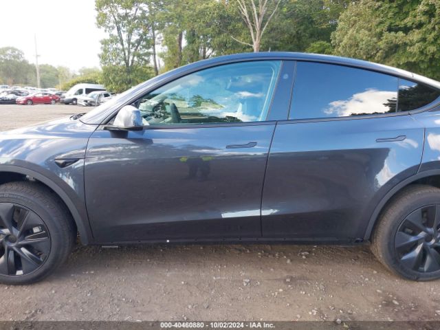 7SAYGDEE3RF152995 Tesla Model Y Long Range Dual Motor All-wheel Drive