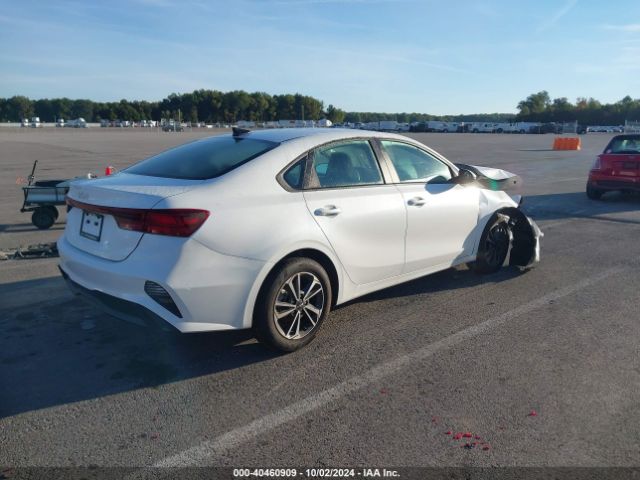 3KPF24AD9RE793204 KIA Forte Lxs