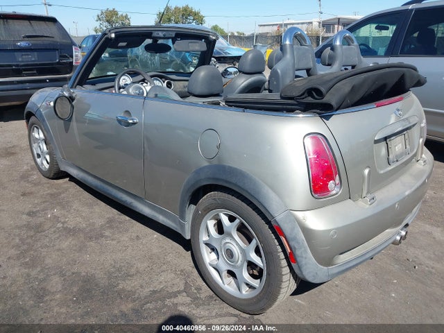 2008 MINI COOPER S WMWRH33558TL97639 Photo 2