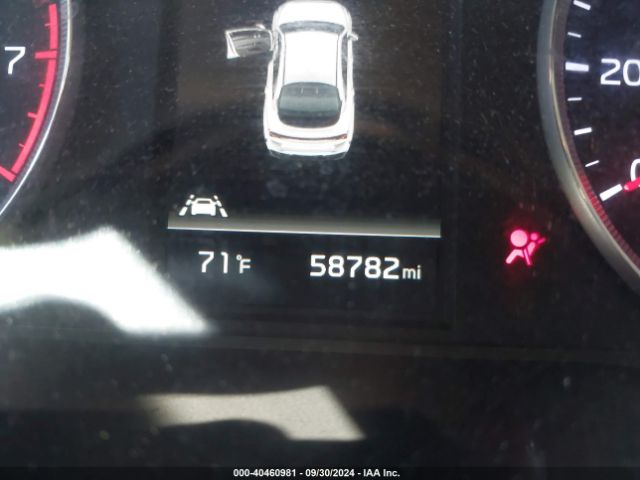 5XXG14J24NG136382 KIA K5 LXS