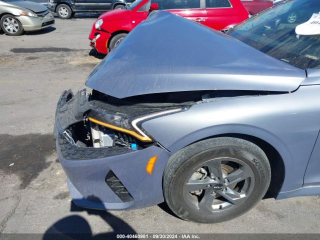 5XXG14J24NG136382 KIA K5 LXS