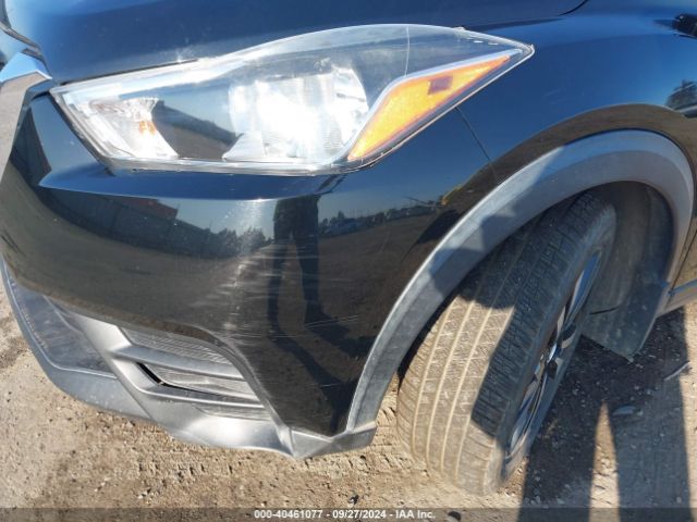 3N1CP5CU2JL516159 Nissan KICKS SV