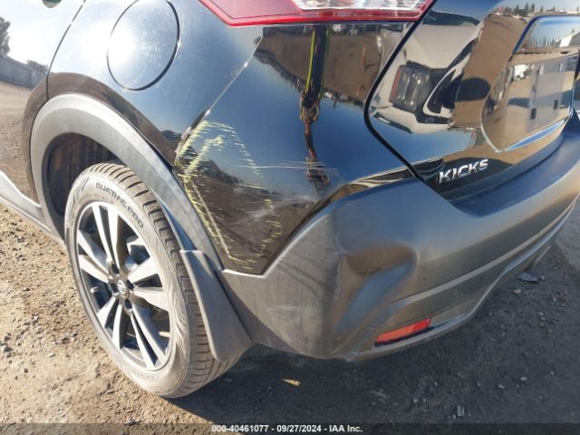 3N1CP5CU2JL516159 Nissan KICKS SV