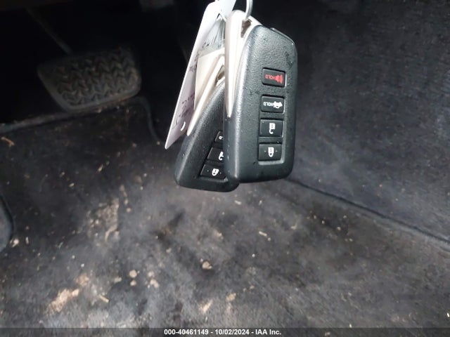 JTHBK1GG2F2210140 Lexus ES 350