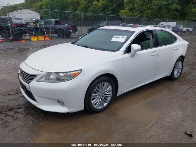 Lexus ES 350 2015 JTHBK1GG2F2210140 Image 2