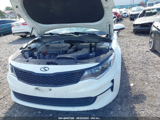 KIA Optima Lx 2018 5XXGT4L38JG232512 Image 10