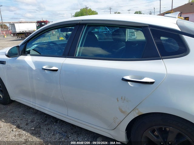 KIA Optima Lx 2018 5XXGT4L38JG232512 Image 14