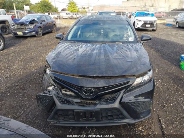 4T1G11BK0MU028097 Toyota Camry Se Awd