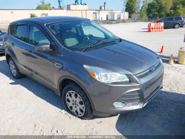 1FMCU9GX5EUA46377 Ford ESCAPE SE