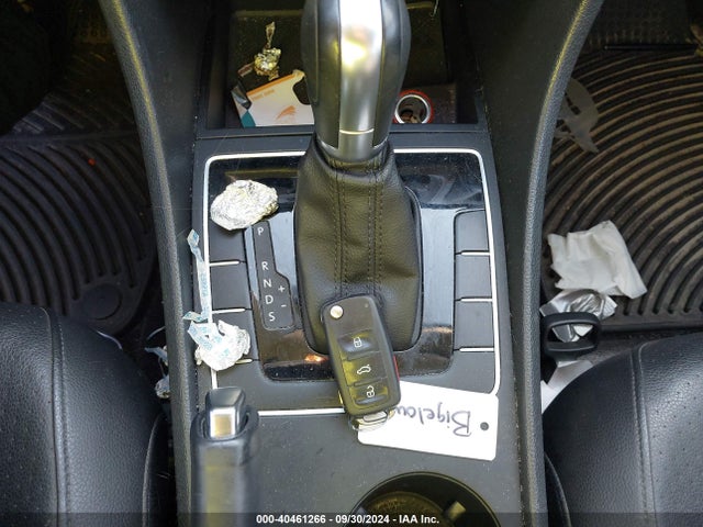 1VWAT7A36EC108459 Volkswagen Passat 1.8t Wolfsburg Edition