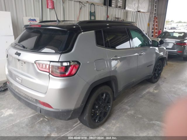 3C4NJCBB2NT166503 Jeep Compass Altitude Fwd