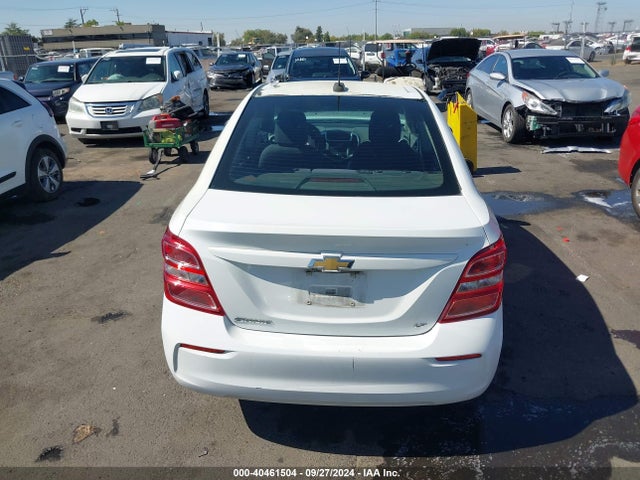 Chevrolet Sonic Lt Auto 2017 1G1JD5SGXH4127349 Image 15